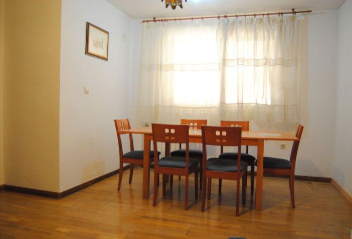 Academia Carfax comedor